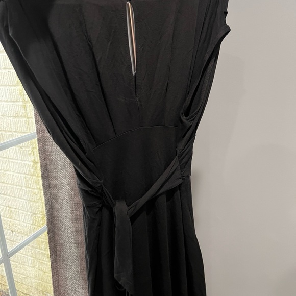 Flattering Womens black dress with low neck🖤 - Picture 4 of 7